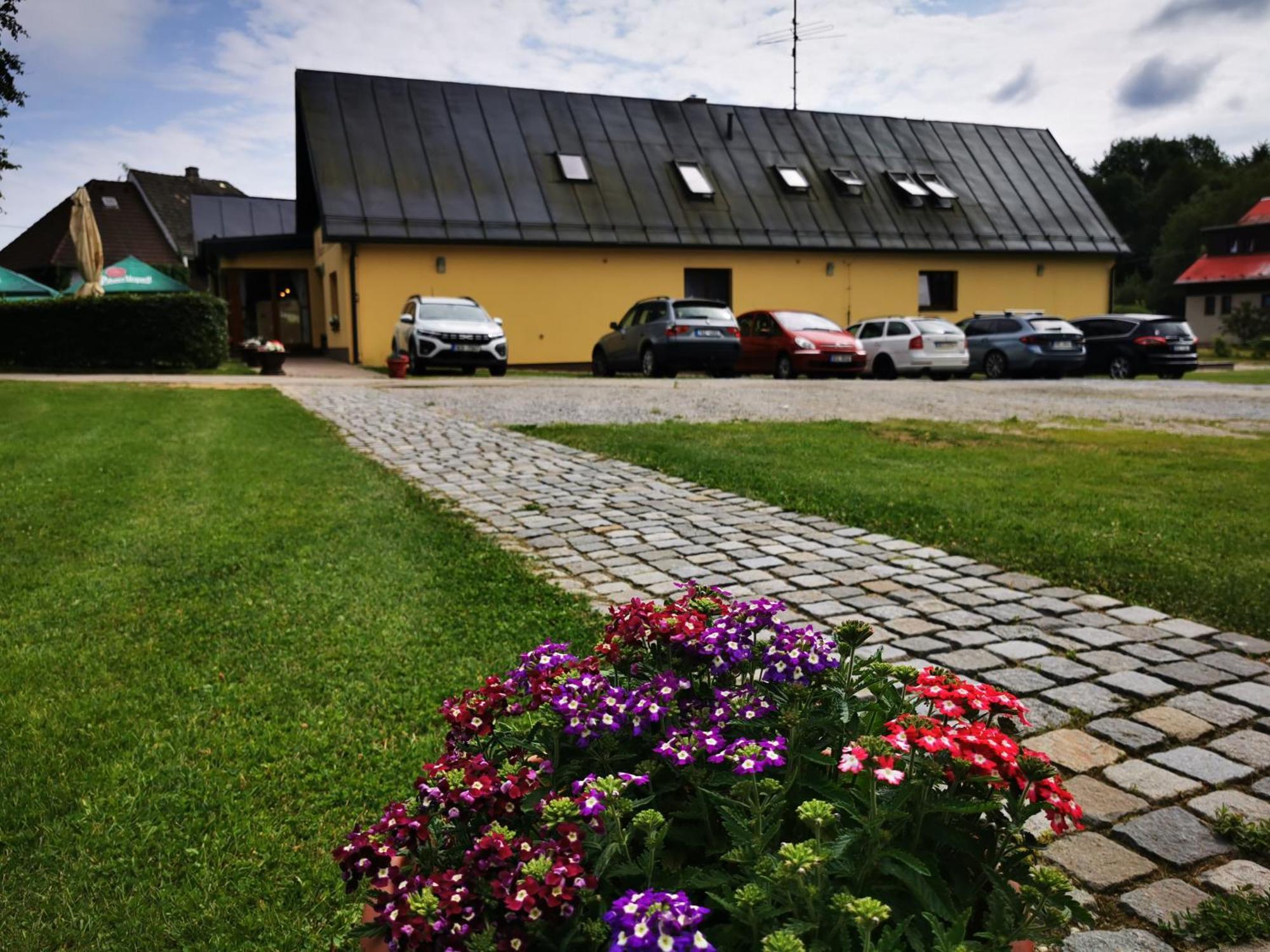 Penzion Kovarov Frymburk Buitenkant foto